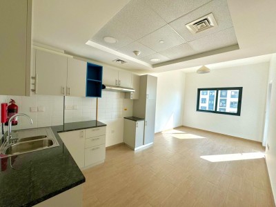 3 BRFOR RENT IN THE NOOK 1